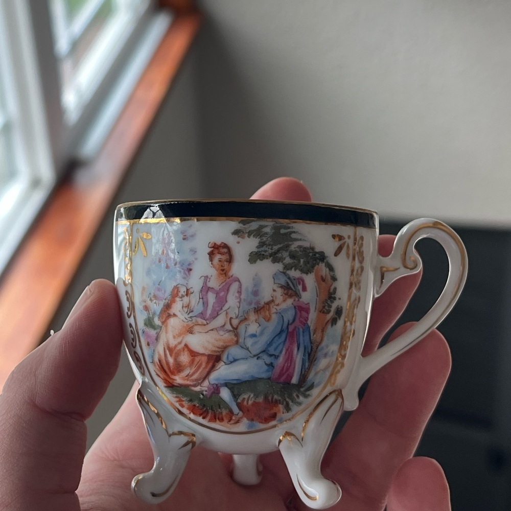 Vintage Porcelain Egg Holder or Cream Cup ✨